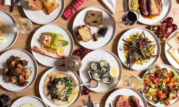 Thumbnail for Your guide to a lazy Christmas lunch