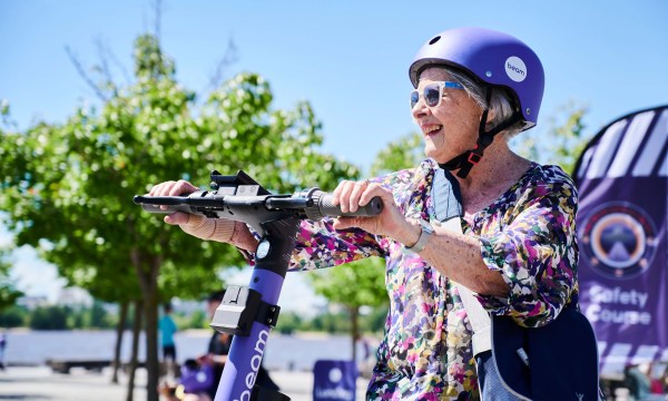 Thumbnail for Skrrt: Beamfluencers to police bad e-scooter riders