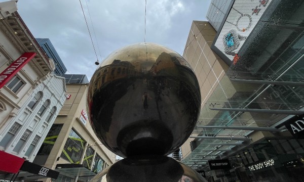 Josh Fanning filed this story right before deadline after running to the Malls Balls to snap this pic. 