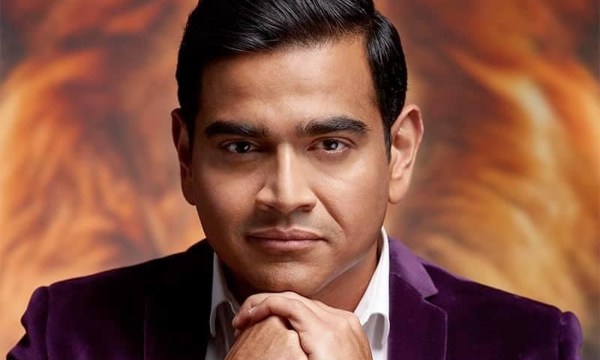 Thumbnail for Dilruk Jayasinha Live at The District