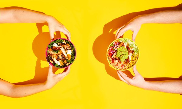 Thumbnail for Summer means salad: Oporto offers up its first bunless burger range