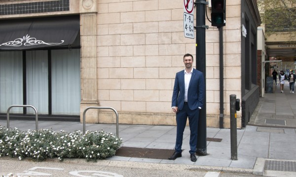 Thumbnail for Know your city council: Robert Simms on refusing to back-pedal